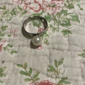Pearl ring